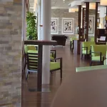 Educare Hotel Treffen