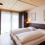 Educare Hotel 4*