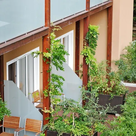 Hotel Educare Treffen