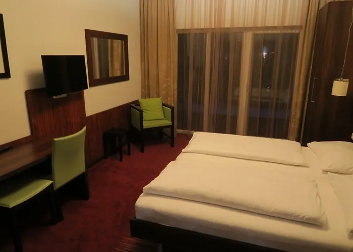 Hotel Educare Treffen